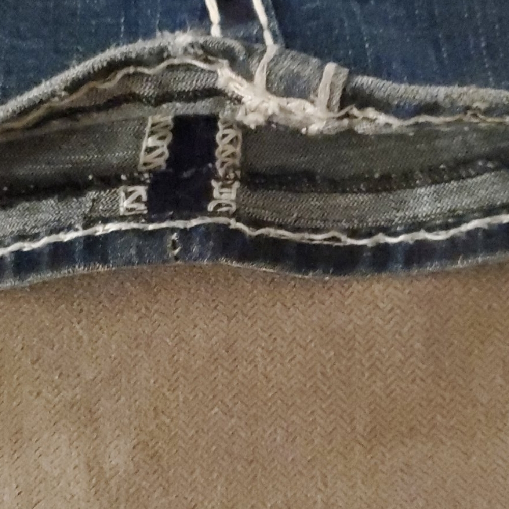 Jeans - Picture 4 of 11